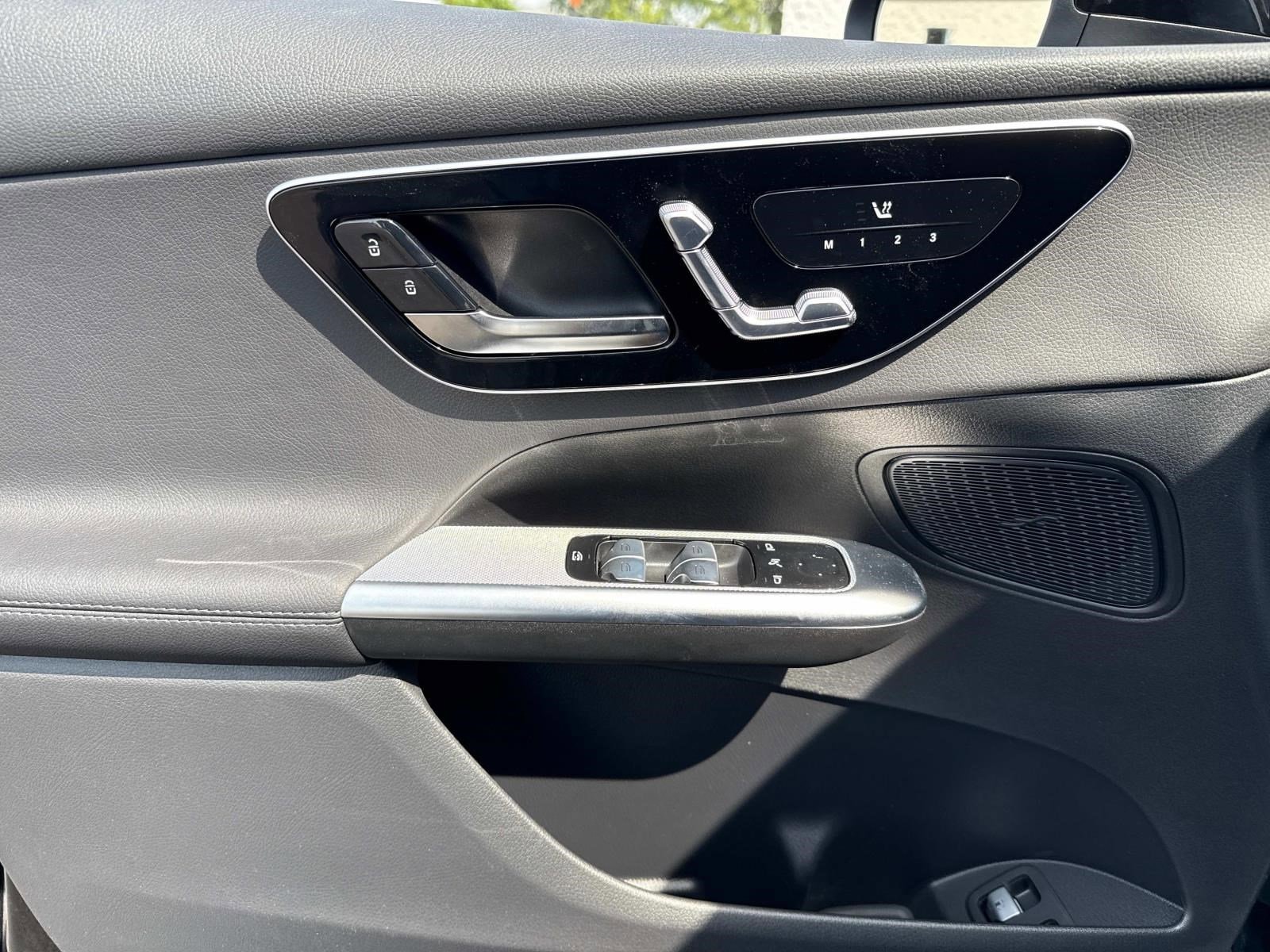 2025 MERCEDES-BENZ GLC-CLASS - Image 21