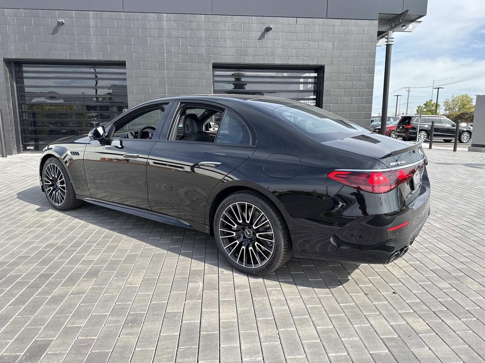 2026 MERCEDES-BENZ E-CLASS - Image 9