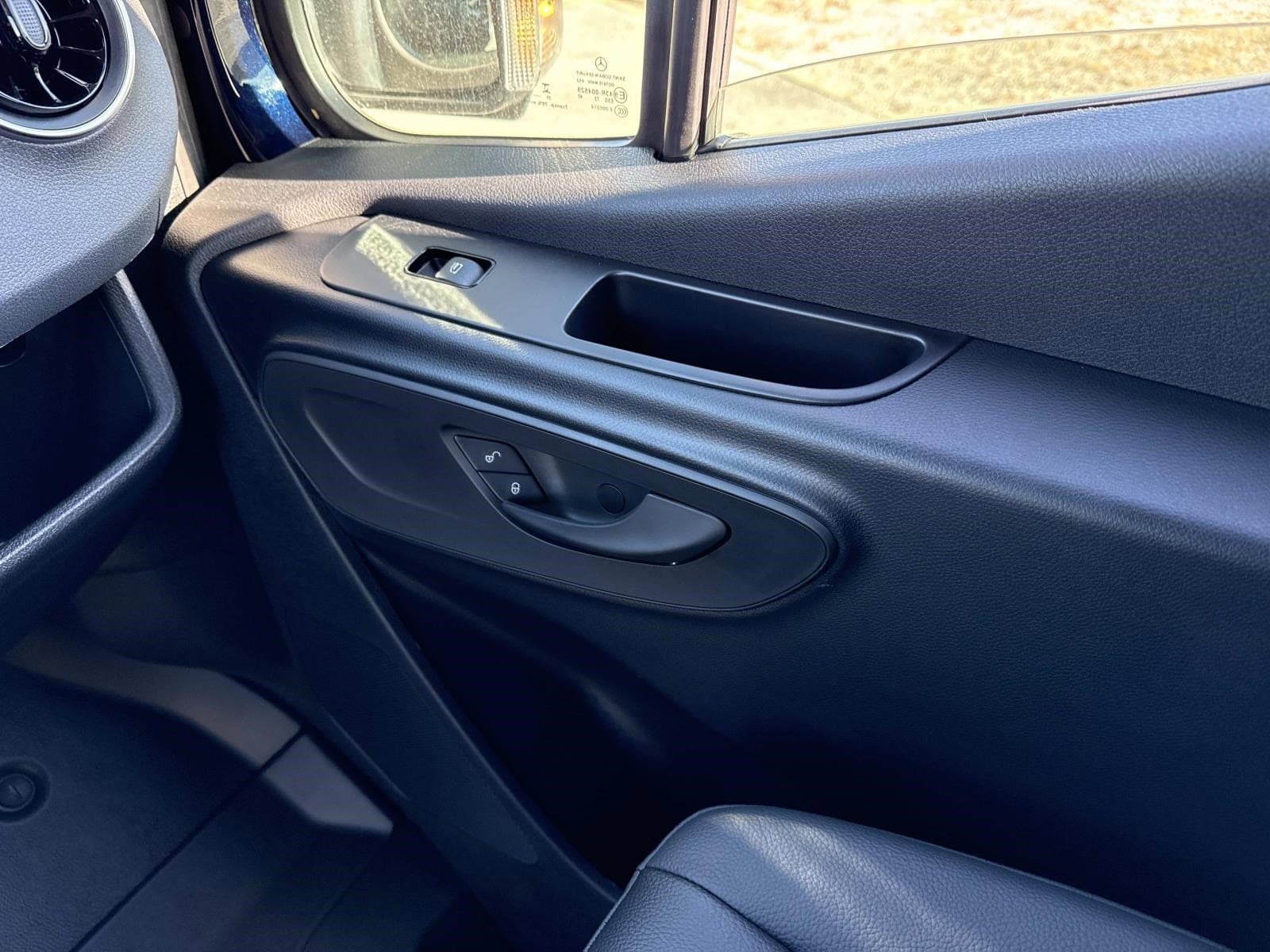 2025 MERCEDES-BENZ SPRINTER - Image 24