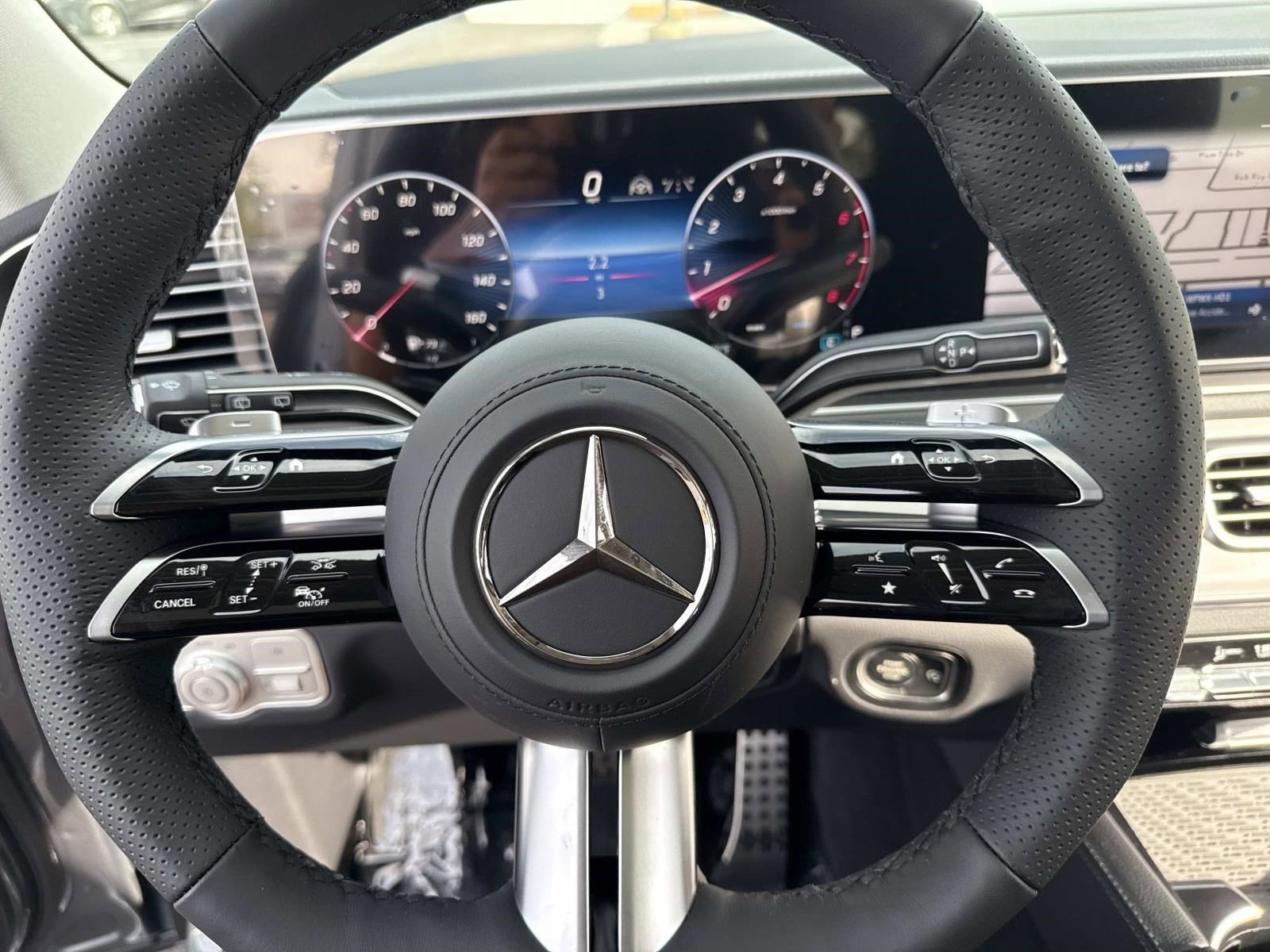 2026 MERCEDES-BENZ GLS-CLASS - Image 40