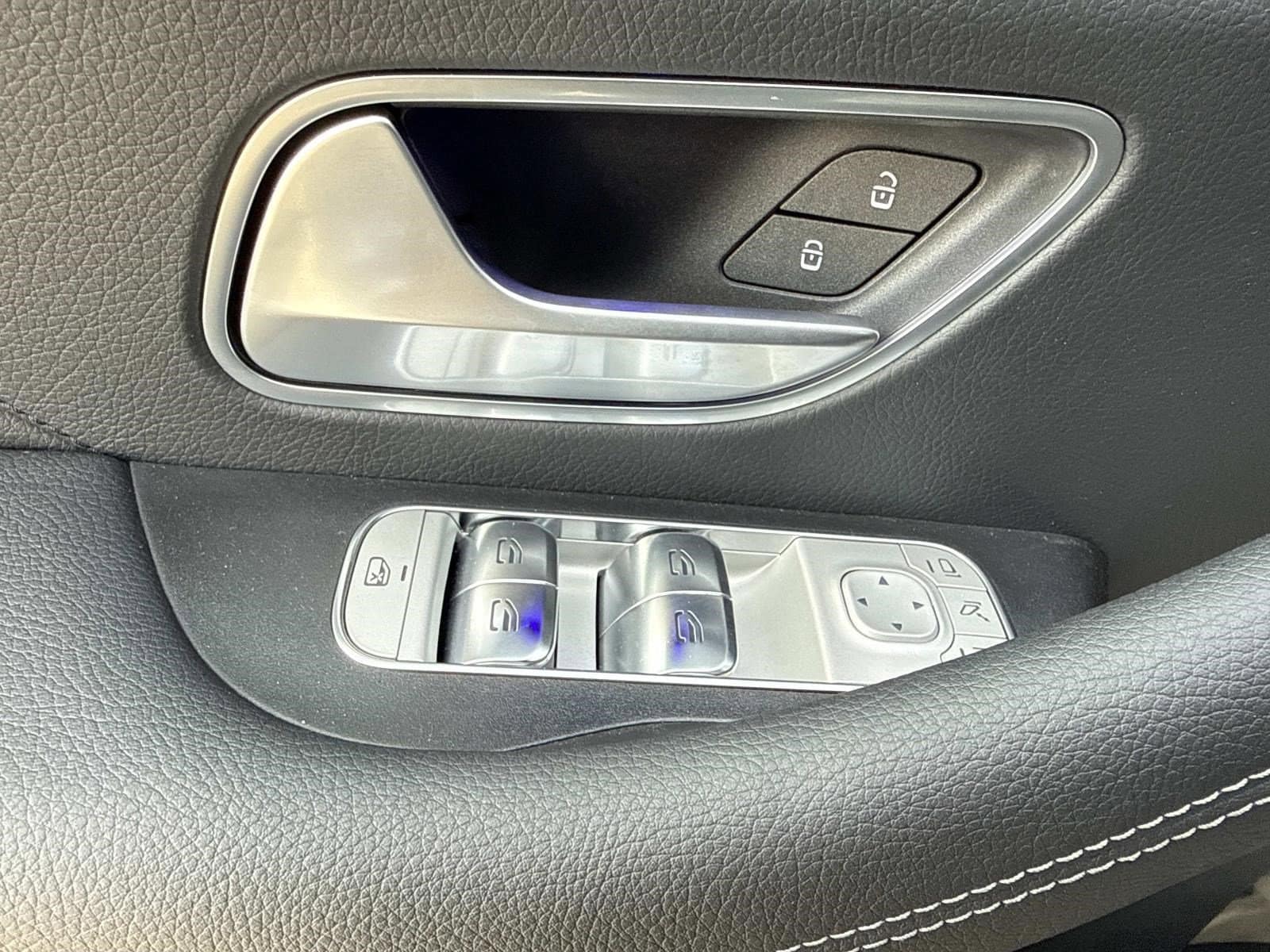 2026 MERCEDES-BENZ GLE-CLASS - Image 25