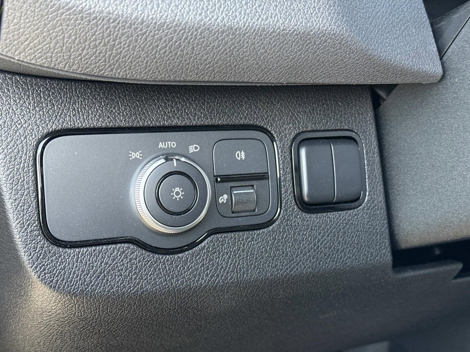 2025 MERCEDES-BENZ SPRINTER - Image 18