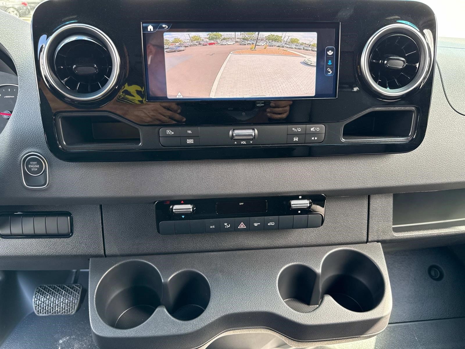 2025 MERCEDES-BENZ SPRINTER - Image 28