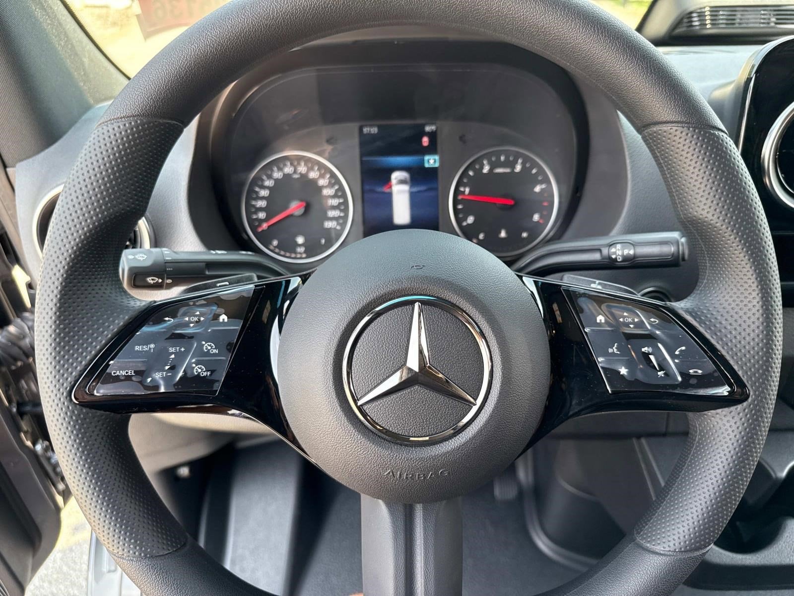 2025 MERCEDES-BENZ SPRINTER - Image 27