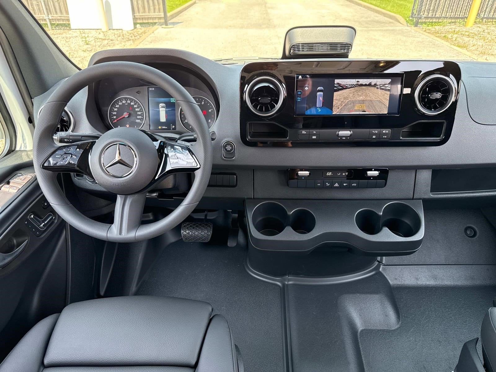 2025 MERCEDES-BENZ SPRINTER - Image 9