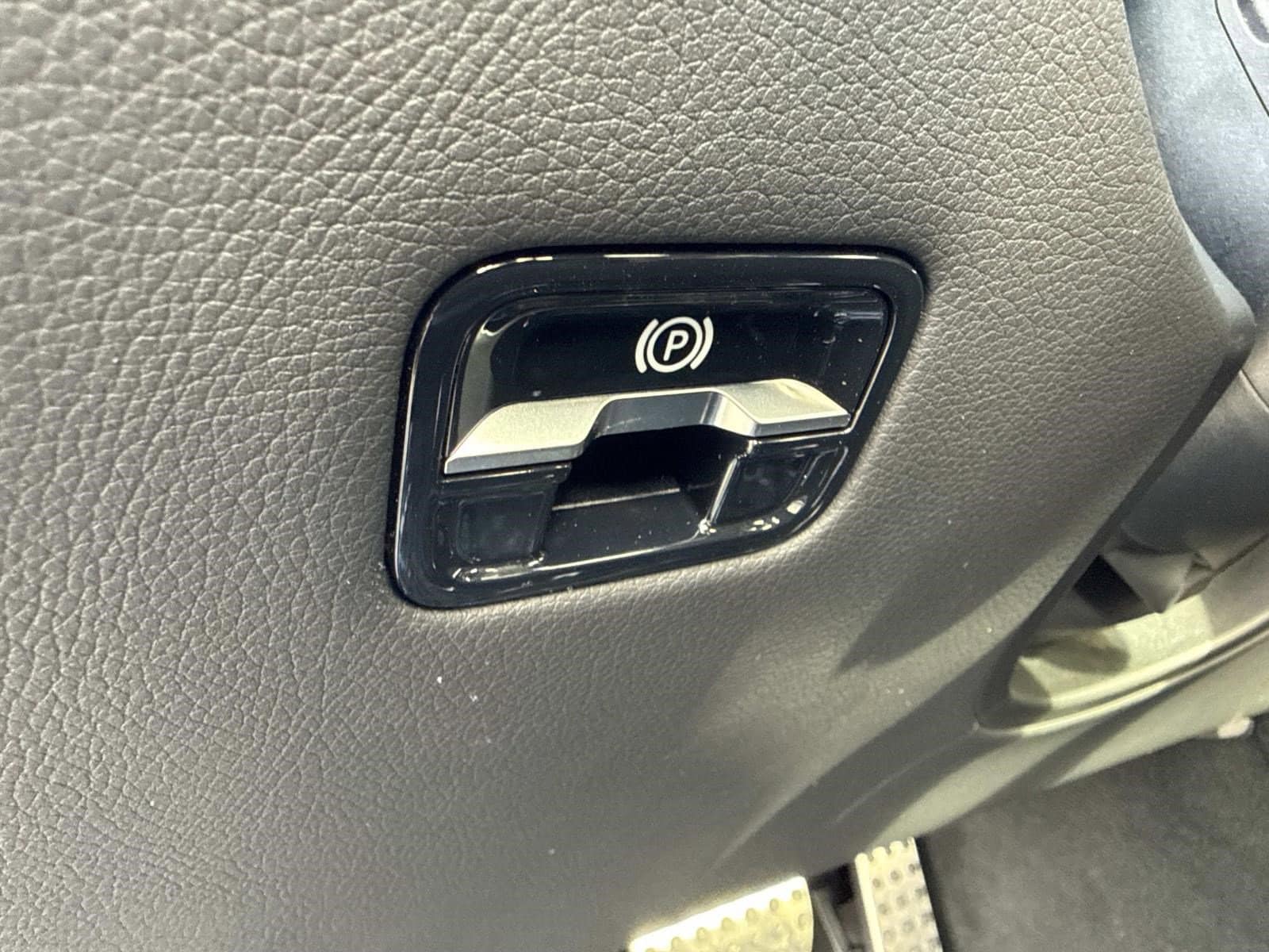 2026 MERCEDES-BENZ S-CLASS - Image 33