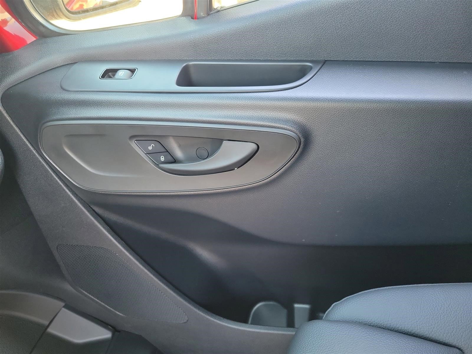 2025 MERCEDES-BENZ SPRINTER - Image 21