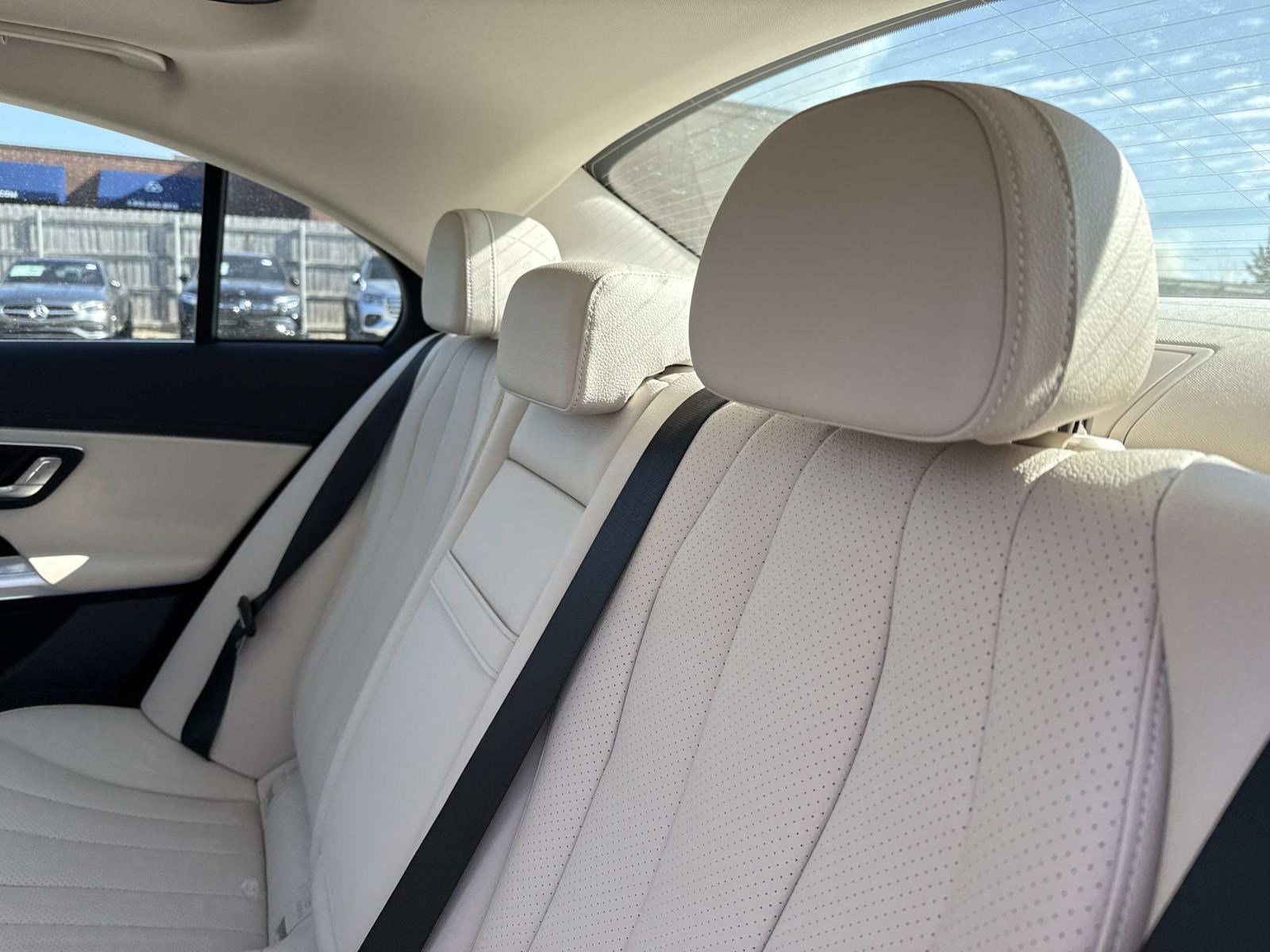 2026 MERCEDES-BENZ E-CLASS - Image 17