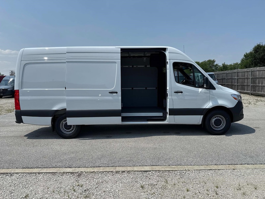 New 2025 Mercedes-Benz Sprinter 2500 High Roof 4-Cyl Diesel HO Van Cargo Van