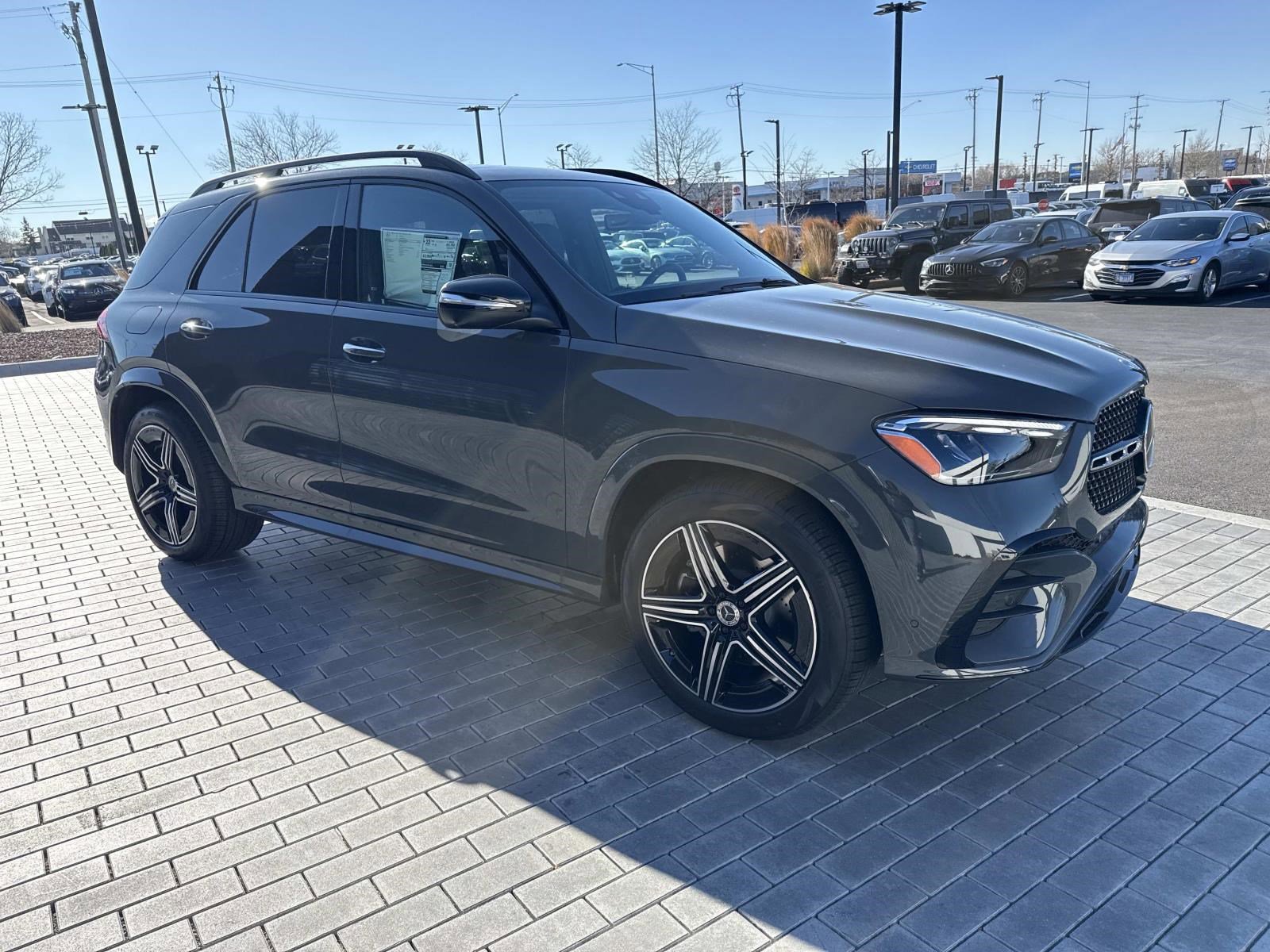 2026 Mercedes Benz GLE 350 4MATIC photo 3