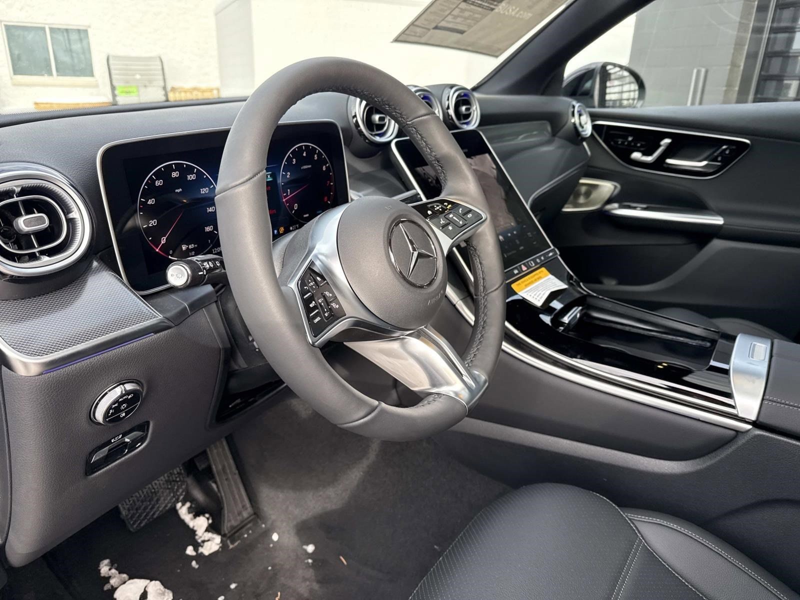 2026 MERCEDES-BENZ GLC-CLASS - Image 31