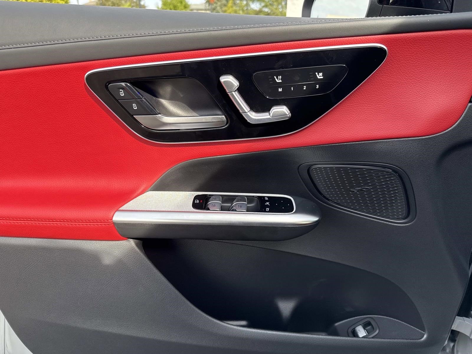 2025 MERCEDES-BENZ GLC-CLASS - Image 22