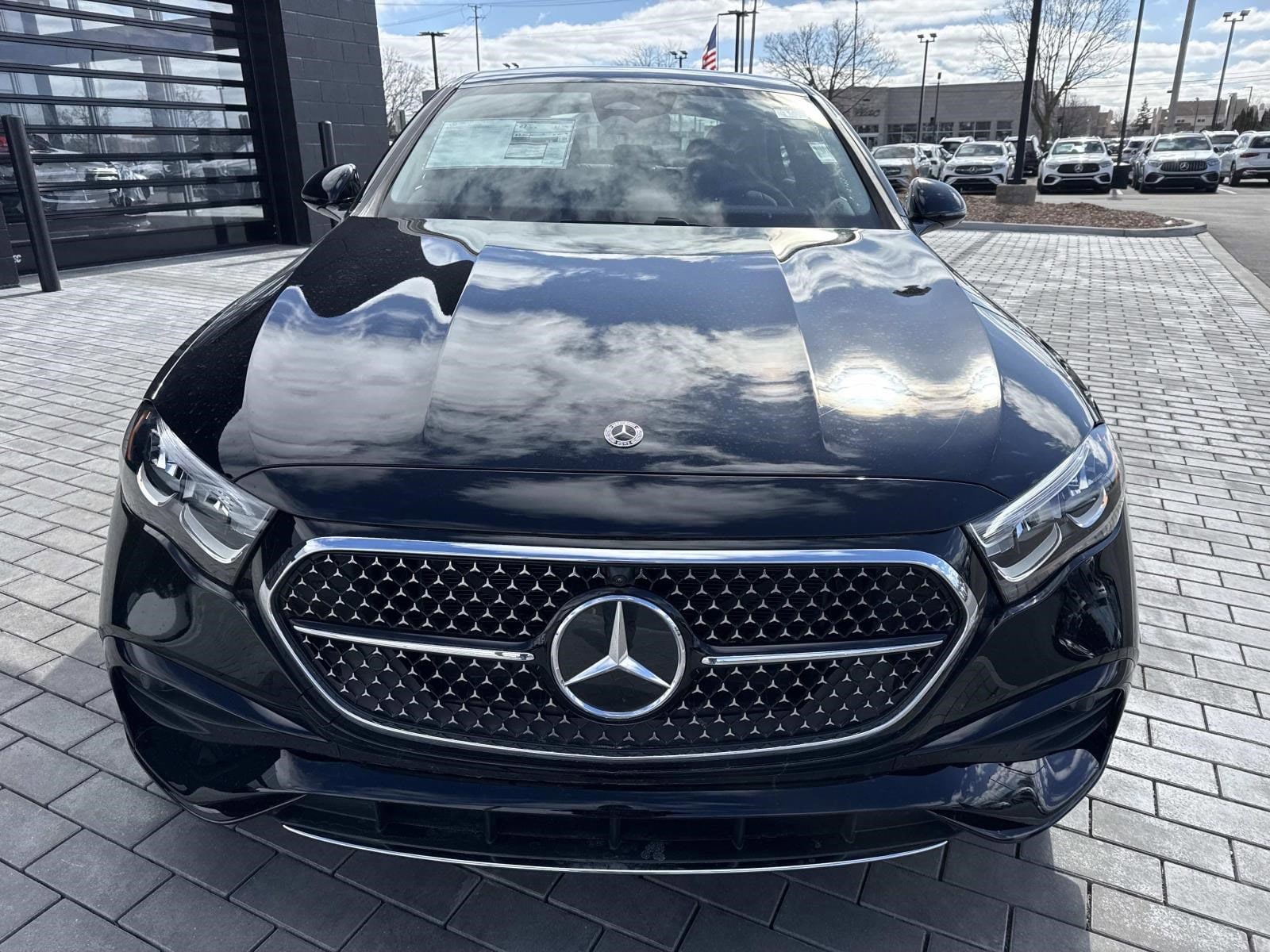 2026 MERCEDES-BENZ E-CLASS - Image 3