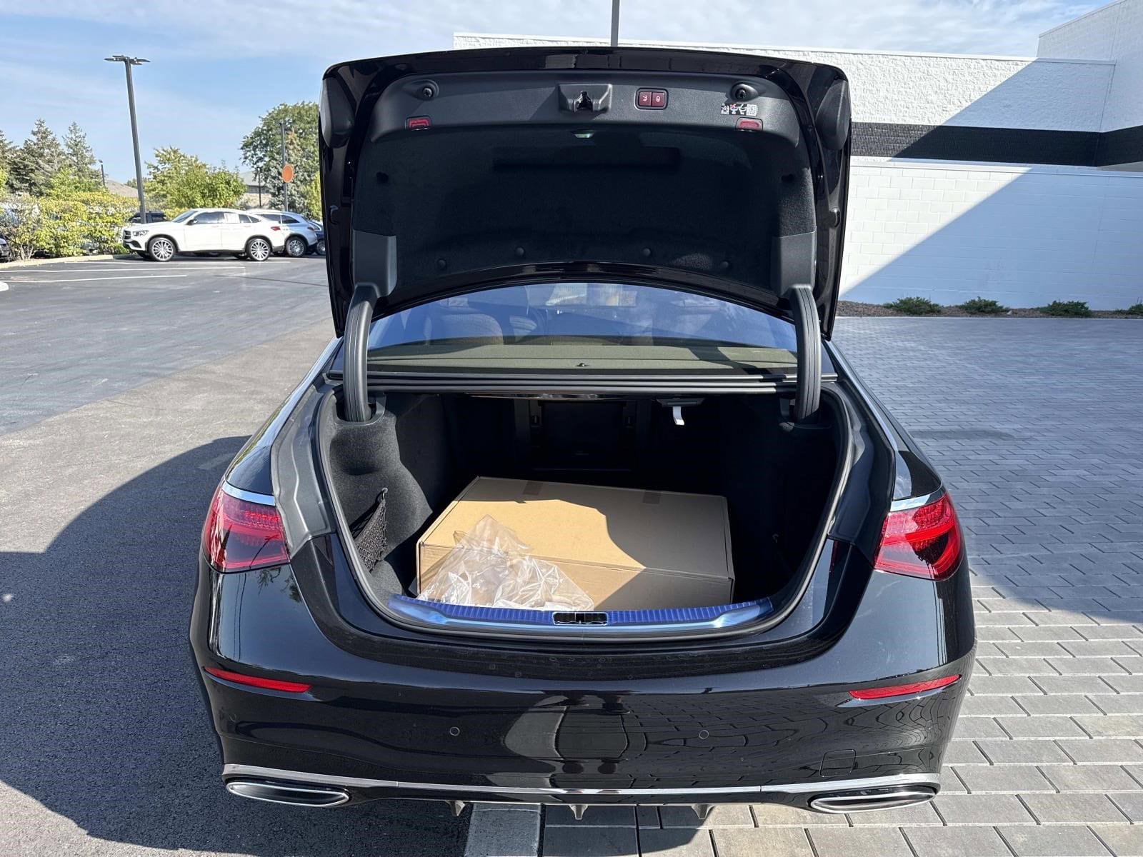 2026 MERCEDES-BENZ S-CLASS - Image 13