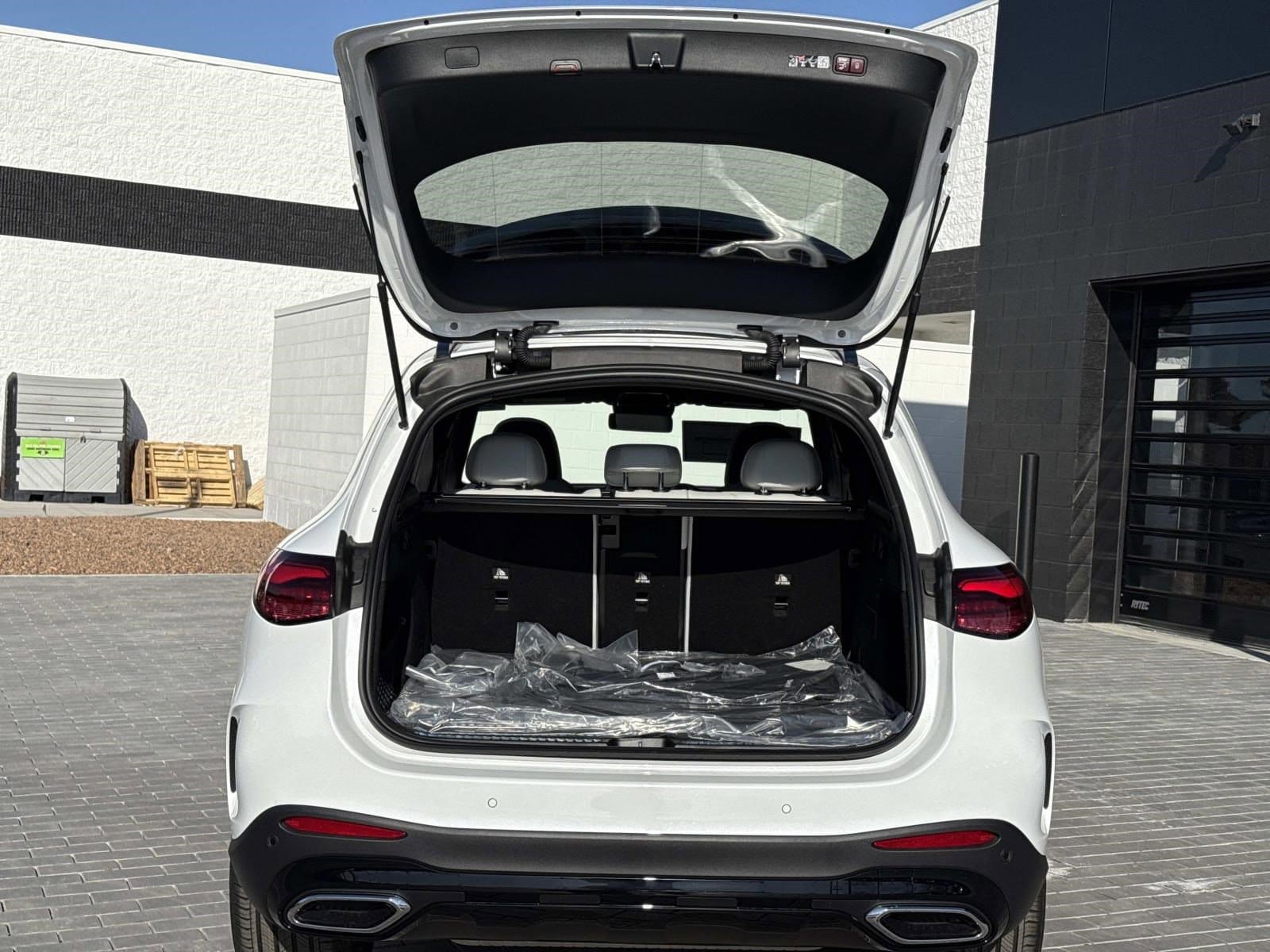 2026 MERCEDES-BENZ GLC-CLASS - Image 8