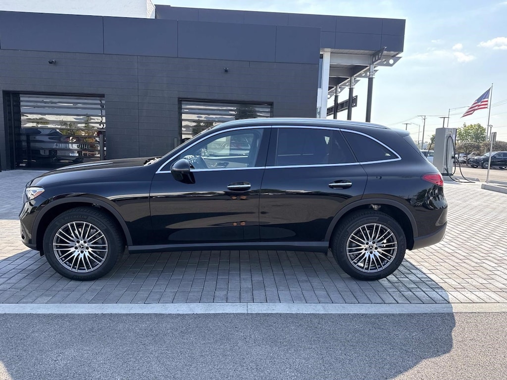 New 2027 Mercedes-Benz GLC 300 Base SUV