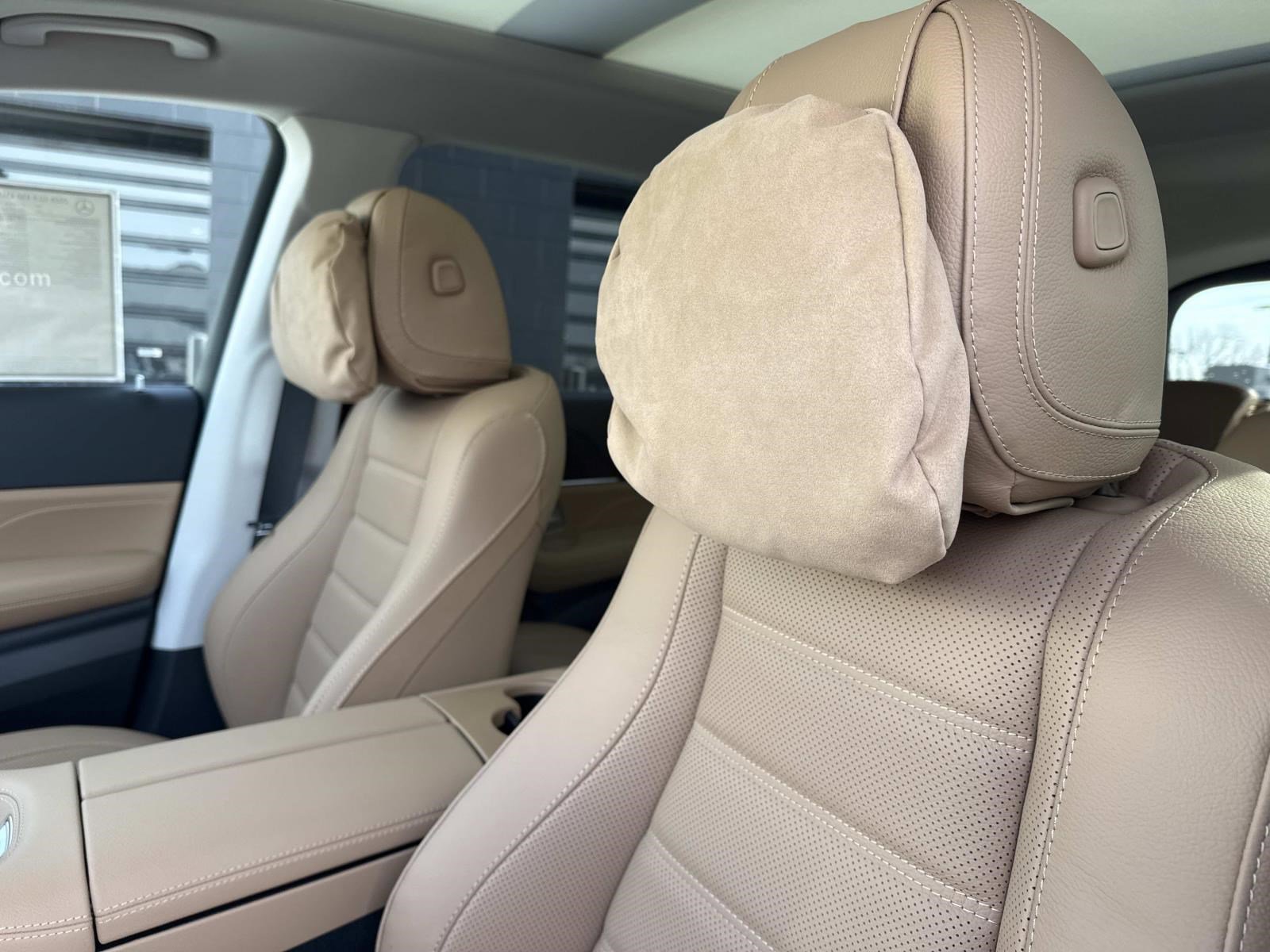 2026 MERCEDES-BENZ GLS-CLASS - Image 33