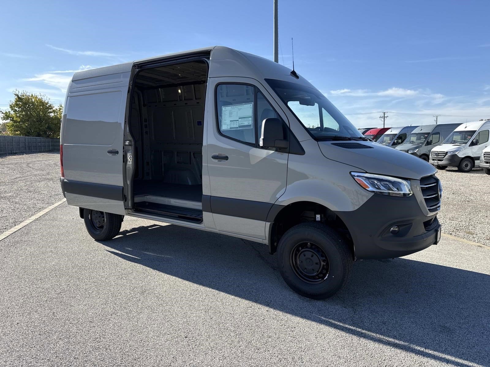 2026 MERCEDES-BENZ SPRINTER - Image 3