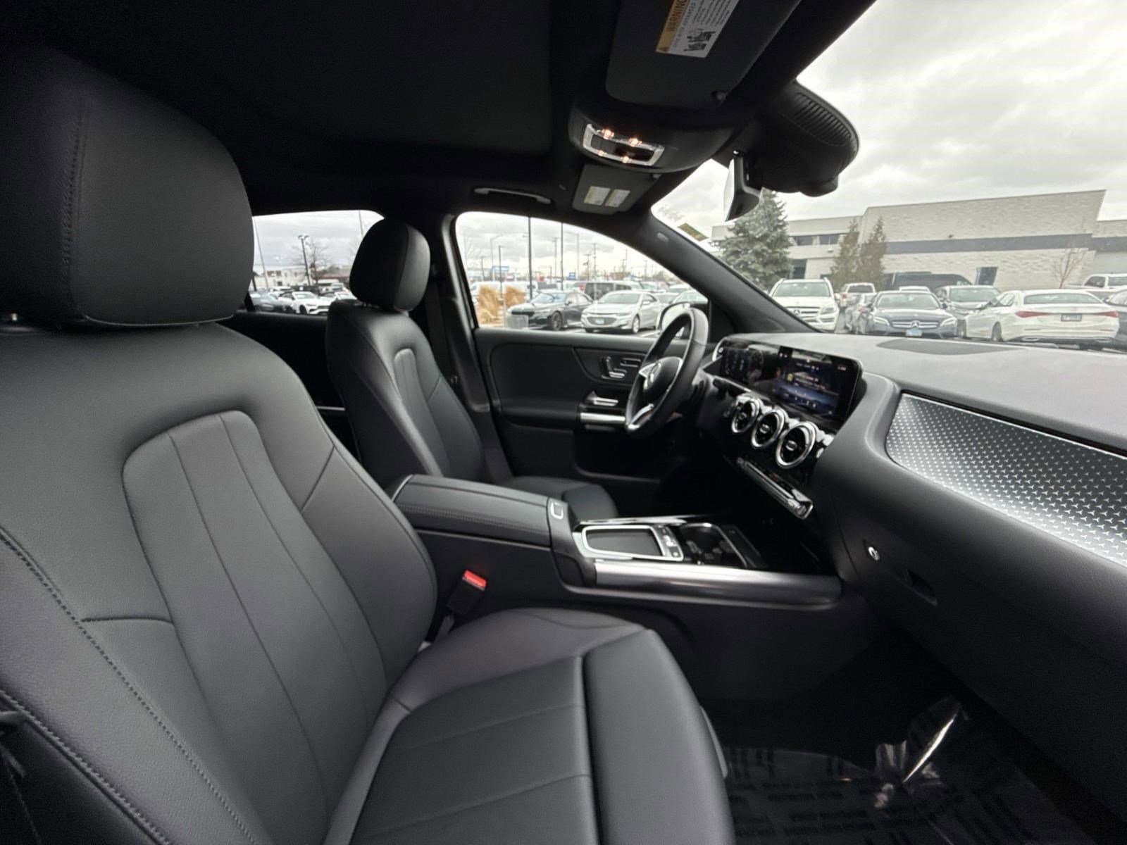 2026 MERCEDES-BENZ GLA-CLASS - Image 5