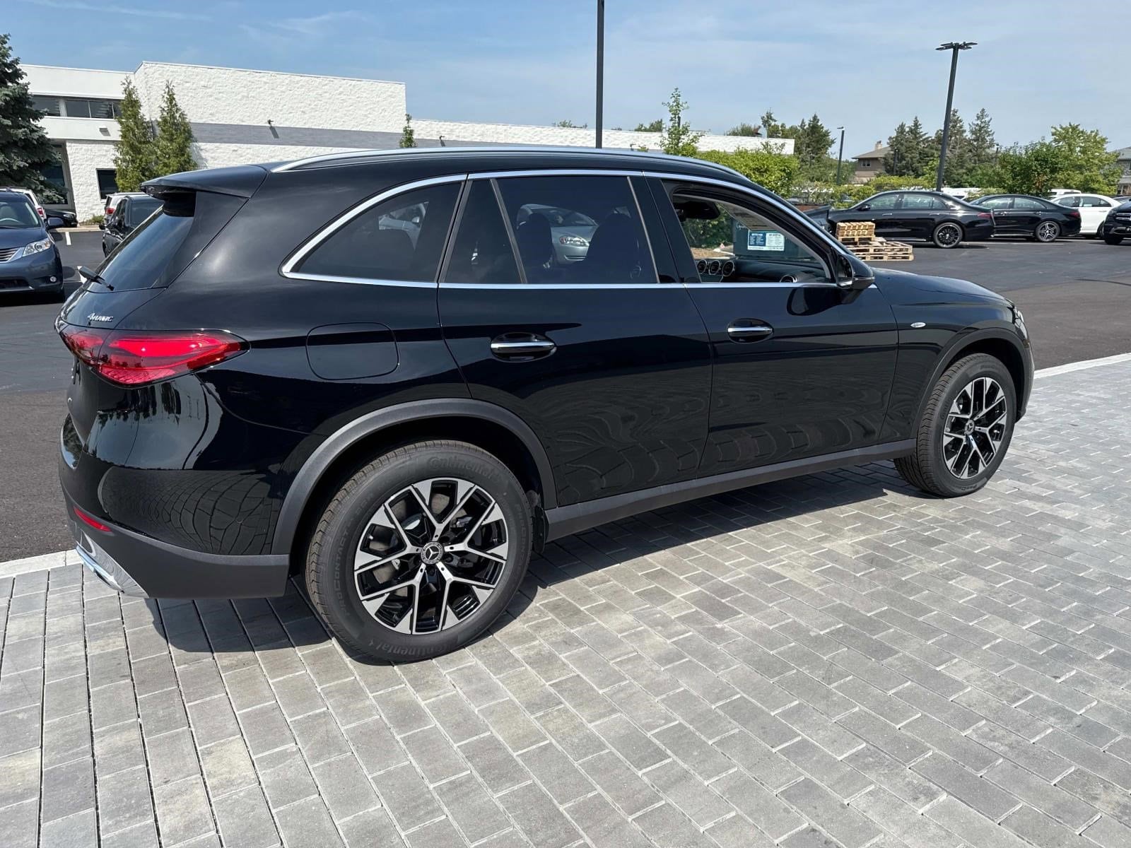 2025 MERCEDES-BENZ GLC-CLASS - Image 5