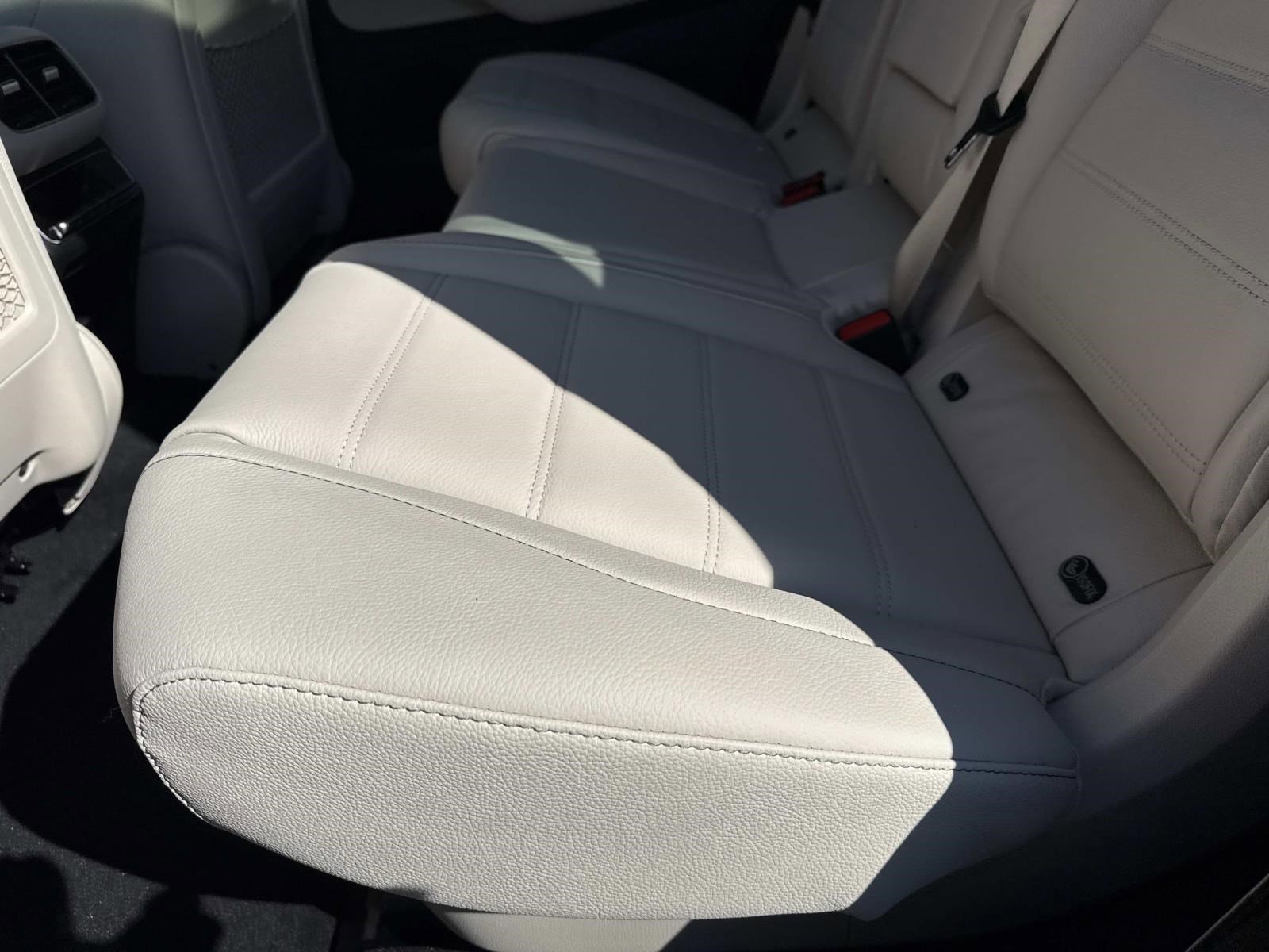 2026 MERCEDES-BENZ GLS-CLASS - Image 19