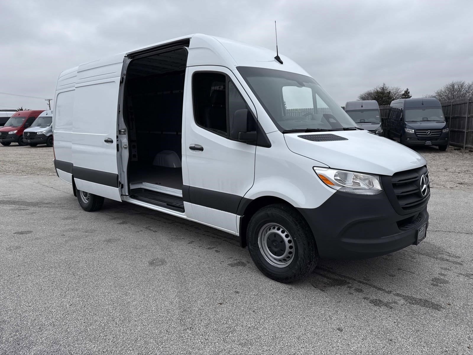 2026 MERCEDES-BENZ SPRINTER - Image 3