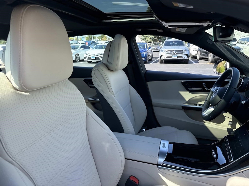 New 2025 Mercedes-Benz C-Class C 300 4MATIC Sedan