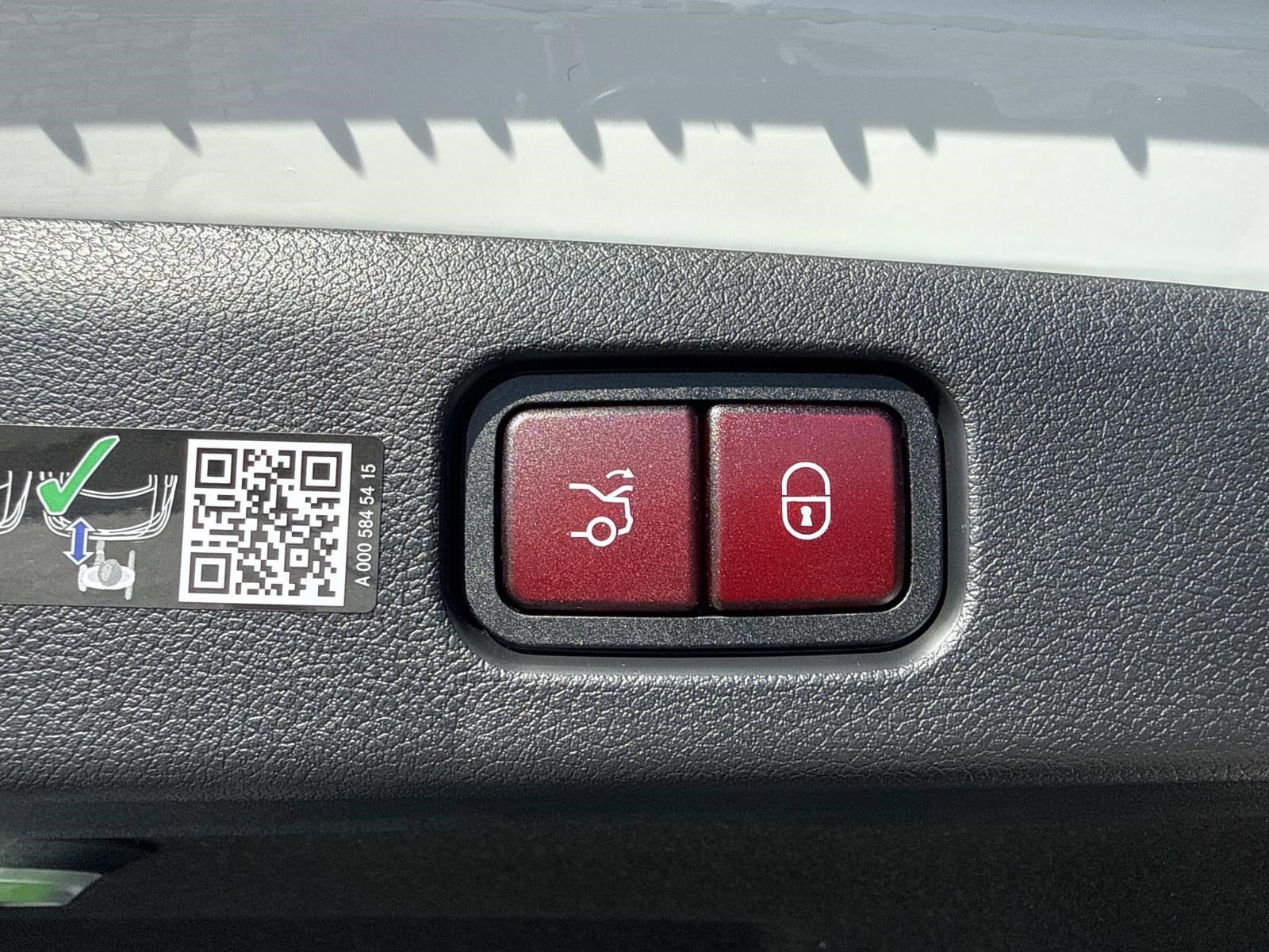 2026 MERCEDES-BENZ E-CLASS - Image 10