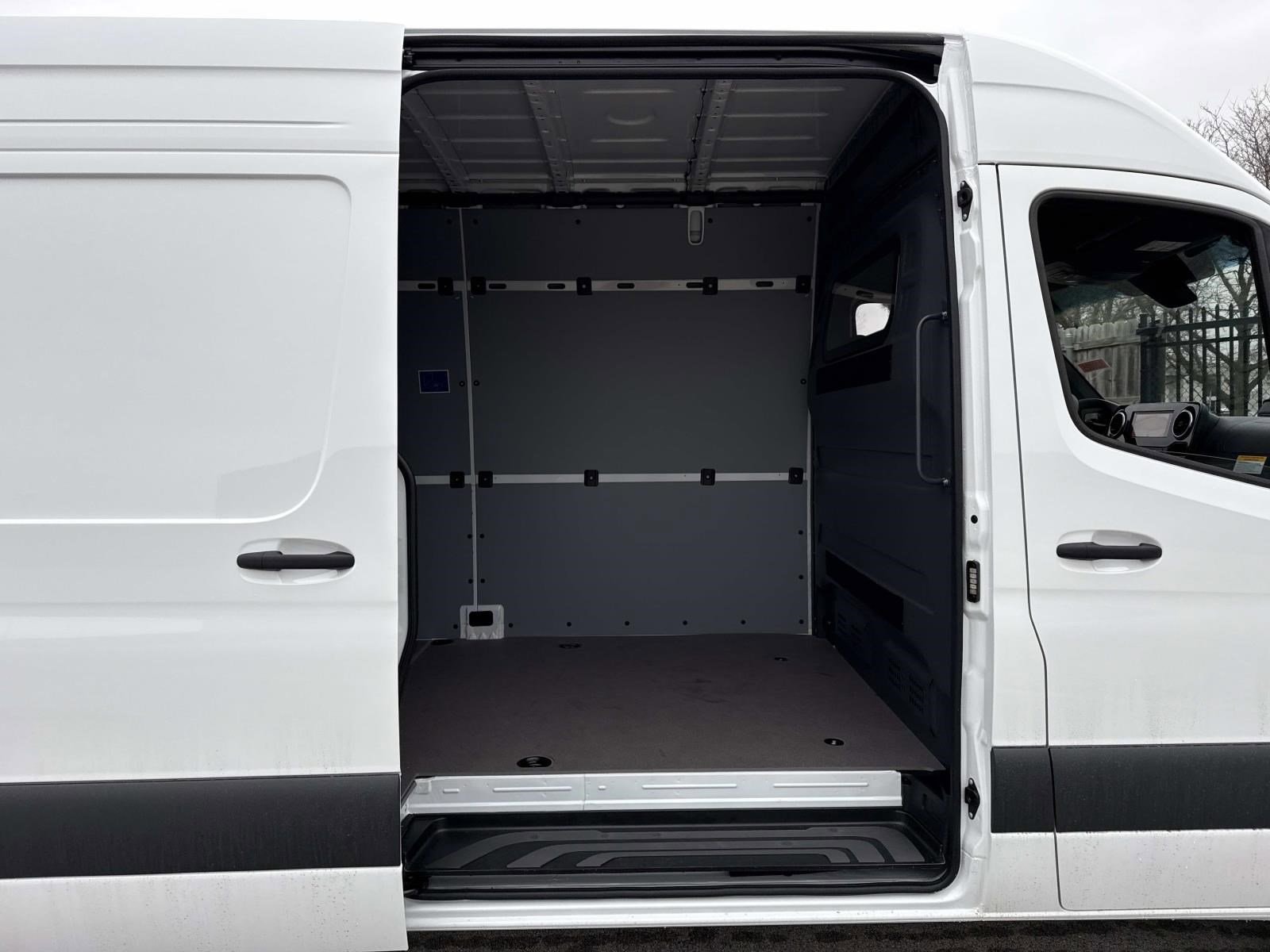 2026 MERCEDES-BENZ SPRINTER - Image 7