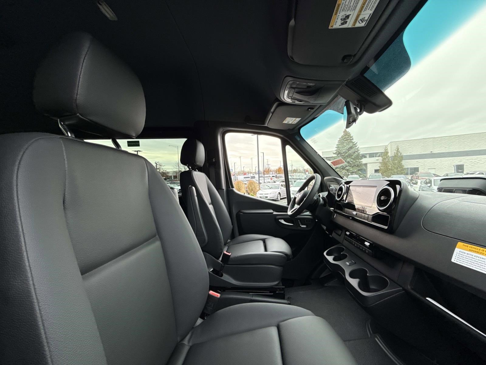 2026 MERCEDES-BENZ SPRINTER - Image 4