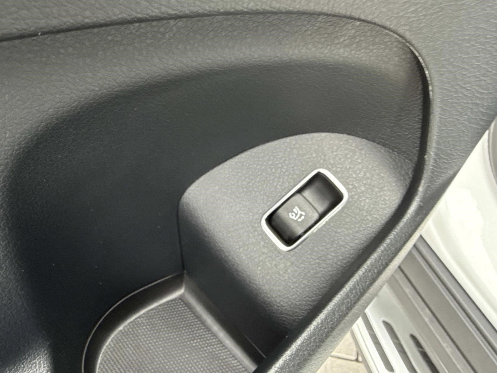 2026 MERCEDES-BENZ GLS-CLASS - Image 30