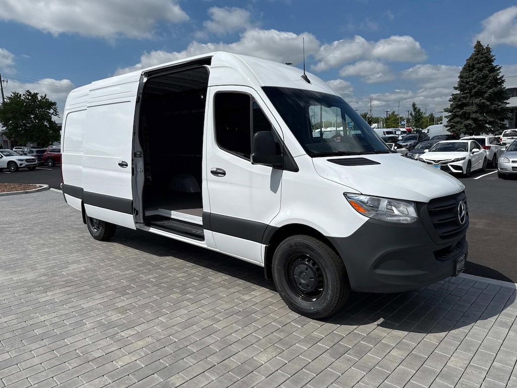 New 2025 Mercedes-Benz Sprinter 2500 High Roof 4-Cyl Diesel Van Cargo Van