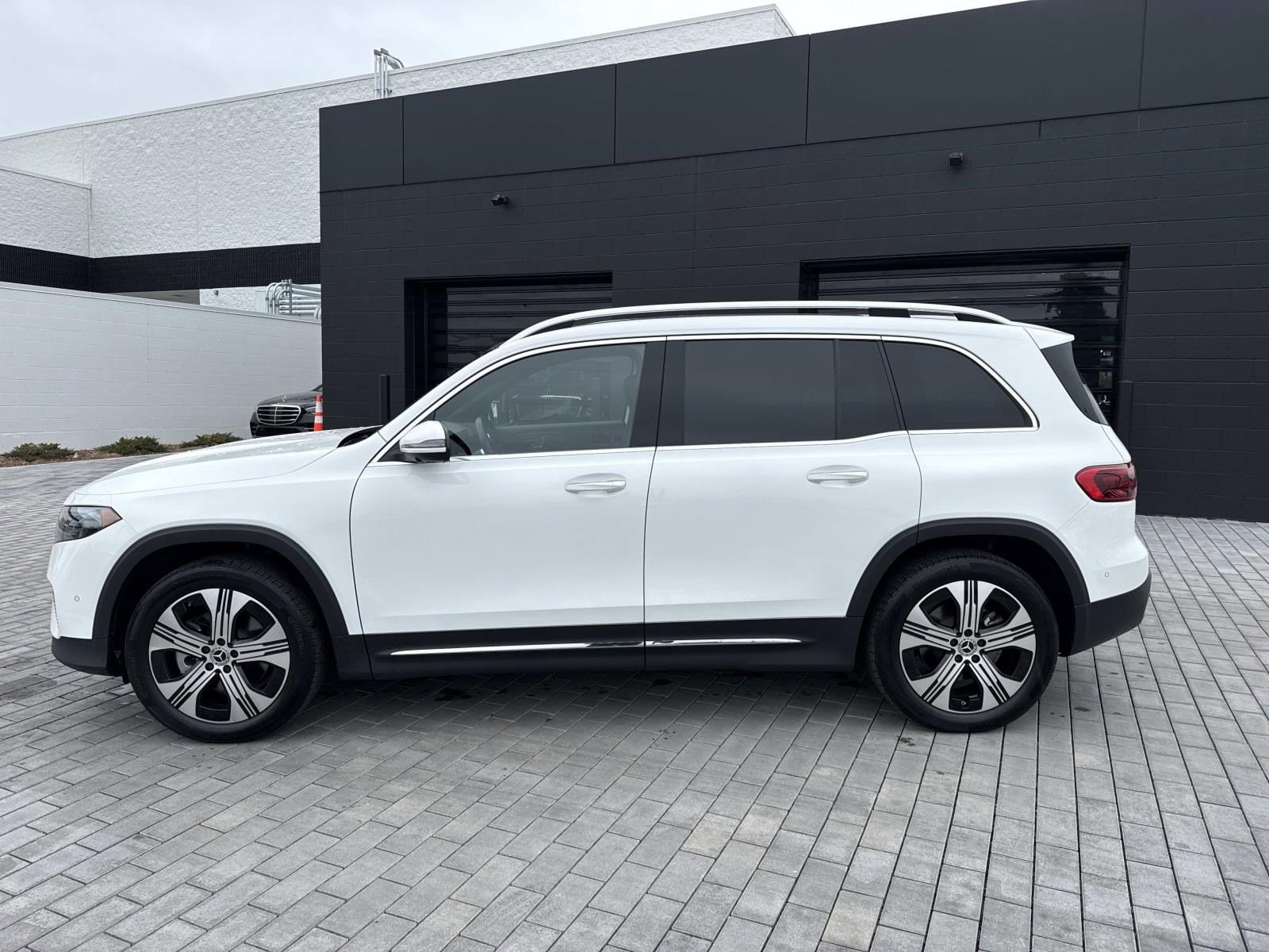 Certified 2024 Mercedes-Benz EQB Base with VIN W1N9M0KB9RN078067 for sale in Orland Park, IL