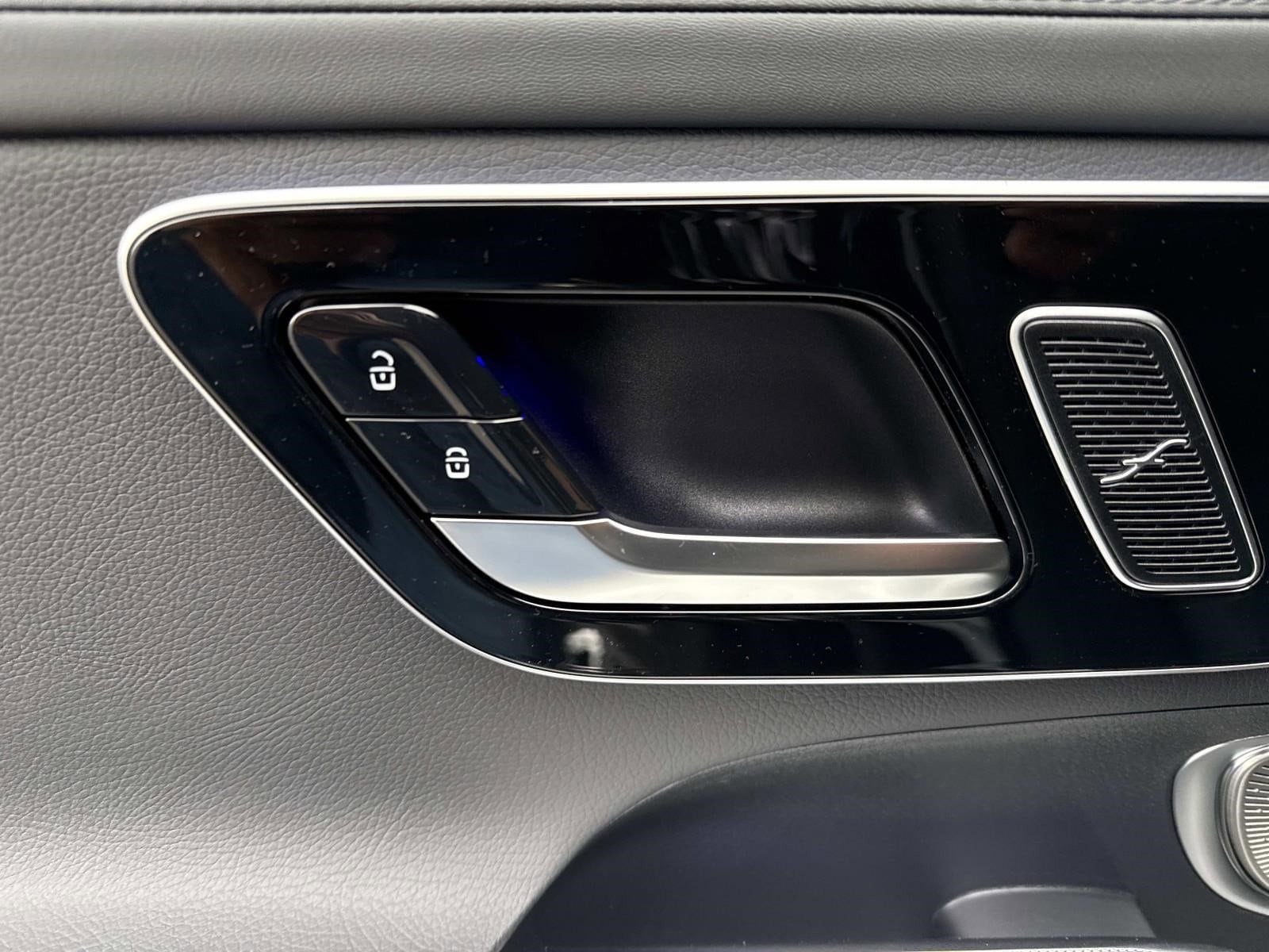 2026 MERCEDES-BENZ GLC-CLASS - Image 16