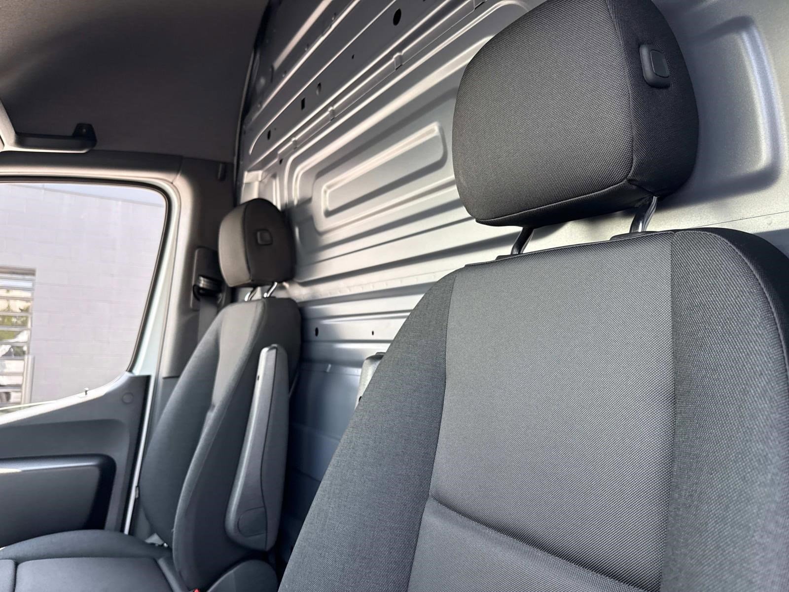2025 MERCEDES-BENZ SPRINTER - Image 21
