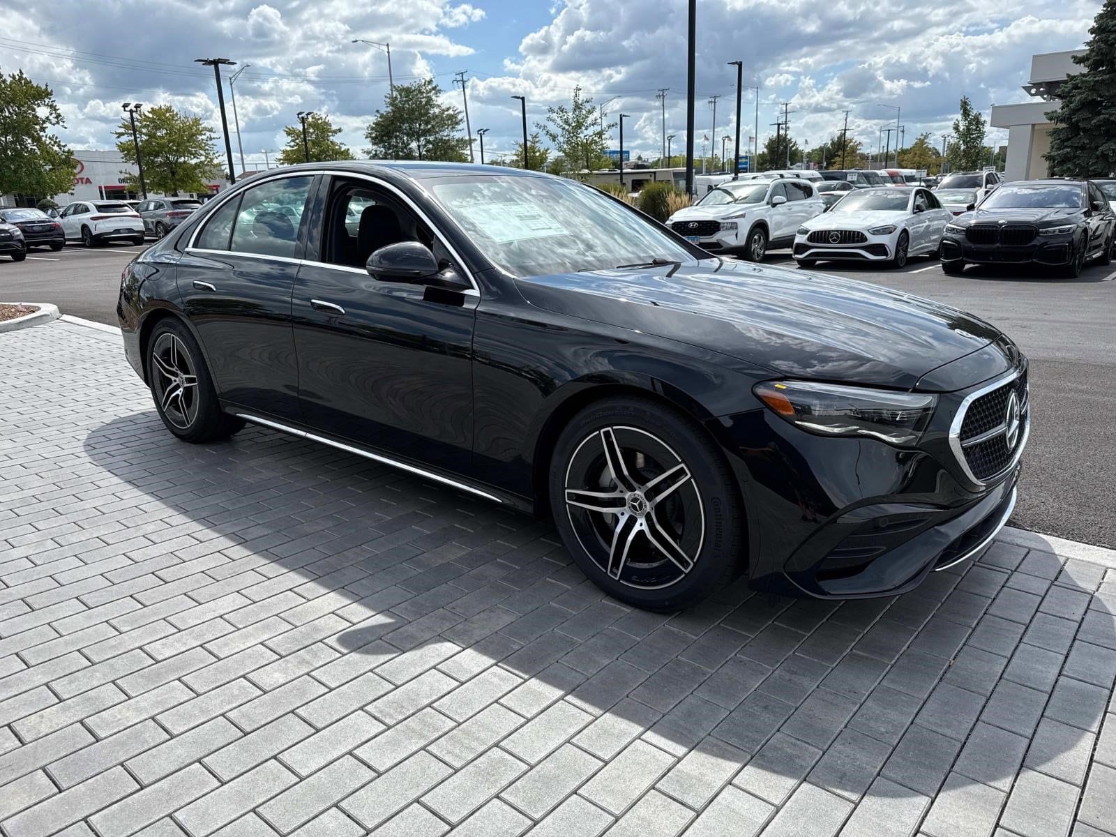 2026 MERCEDES-BENZ E-CLASS - Image 3