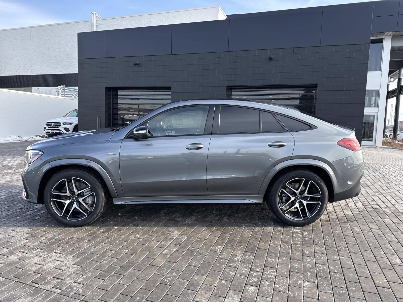 2026 MERCEDES-BENZ GLE-CLASS - Image 2