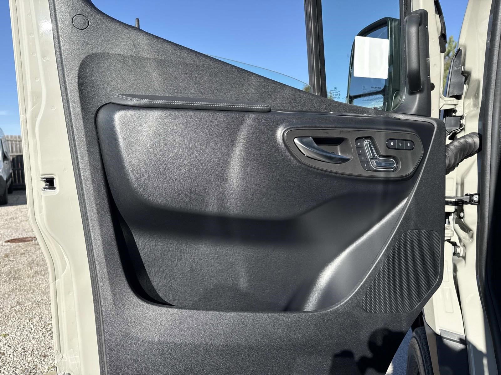 2026 MERCEDES-BENZ SPRINTER - Image 15