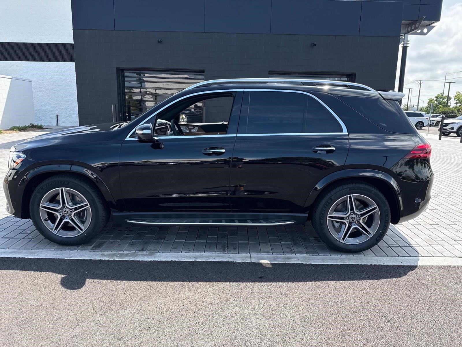 2026 MERCEDES-BENZ GLE-CLASS - Image 9