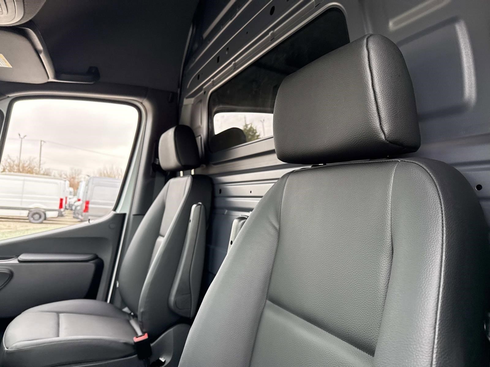 2025 MERCEDES-BENZ SPRINTER - Image 20
