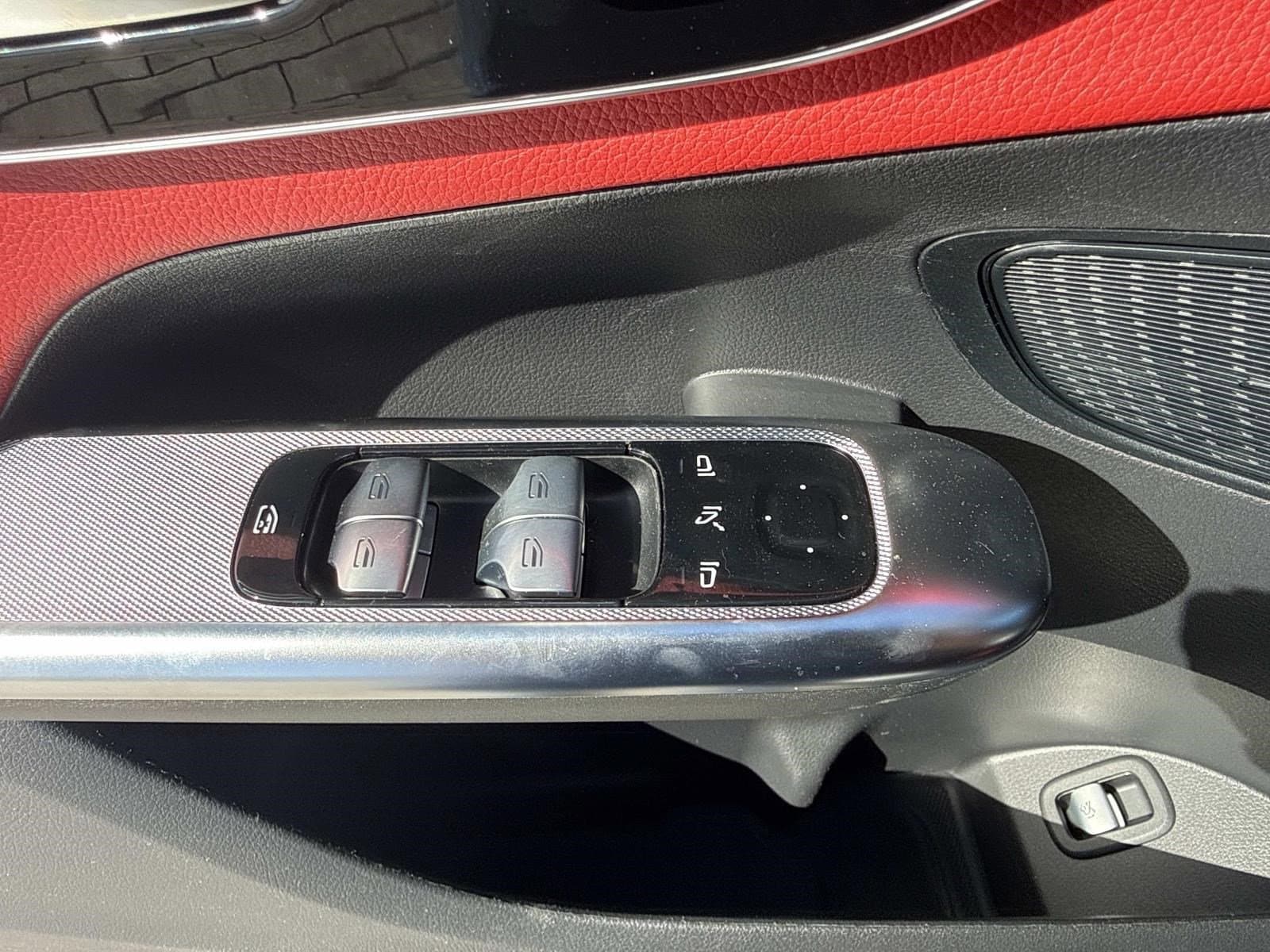 2026 MERCEDES-BENZ GLC-CLASS - Image 24