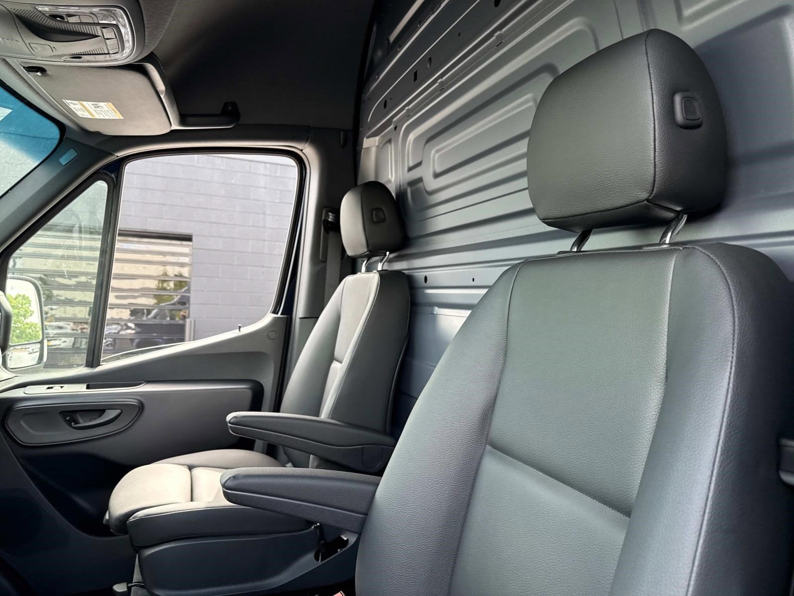 2025 MERCEDES-BENZ SPRINTER - Image 20