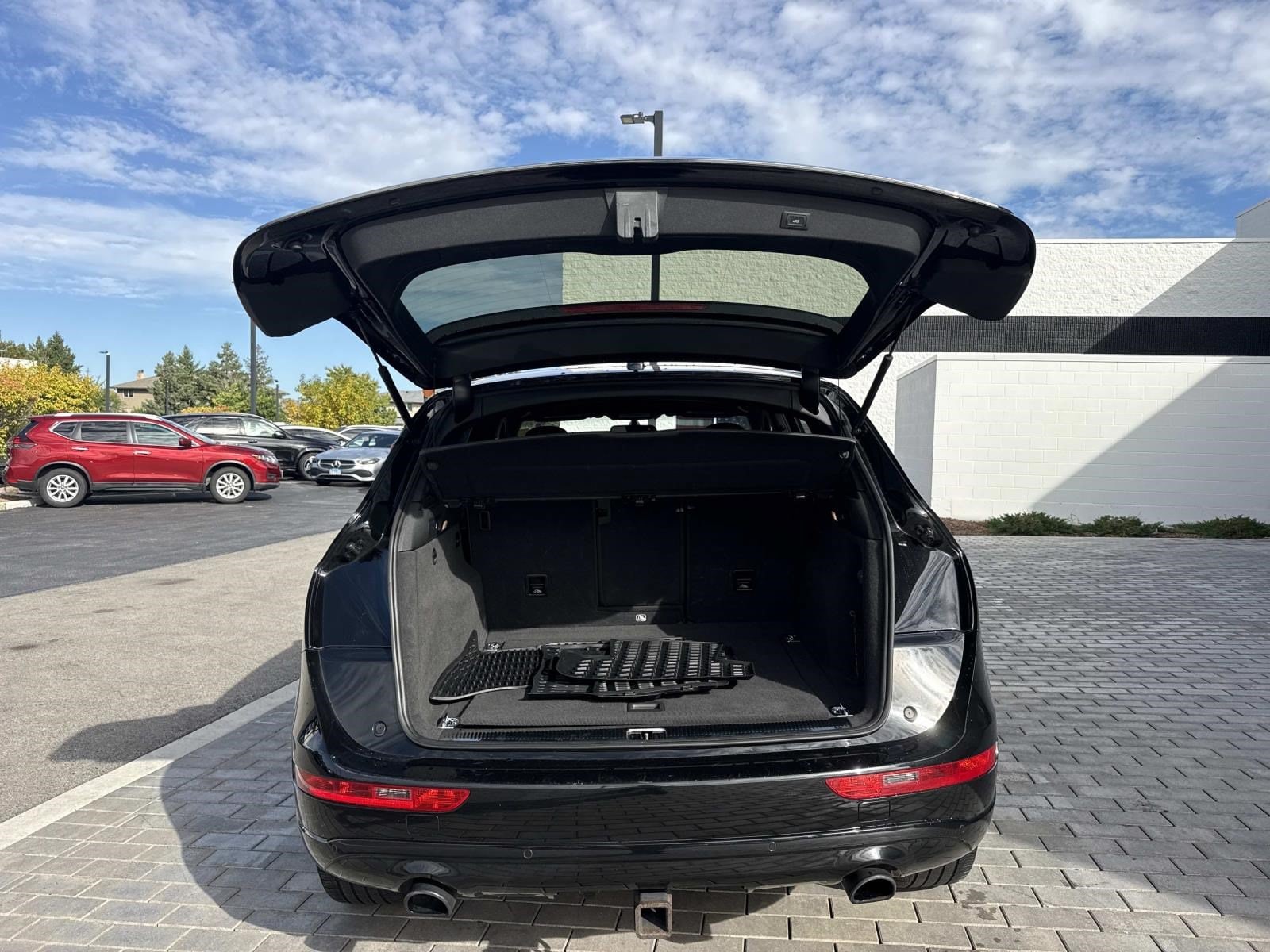 Vehicle thumbnail