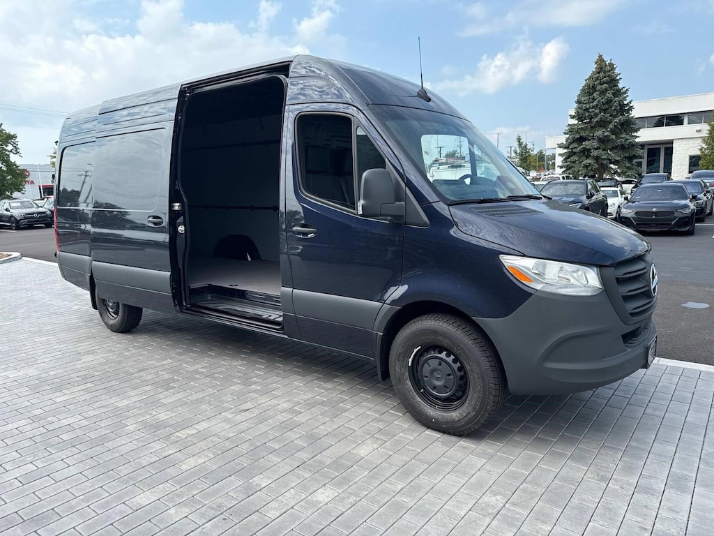New 2025 Mercedes-Benz Sprinter 2500 High Roof 4-Cyl Diesel HO Van Cargo Van