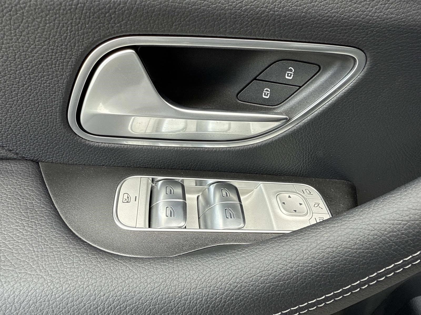 2026 MERCEDES-BENZ GLE-CLASS - Image 24