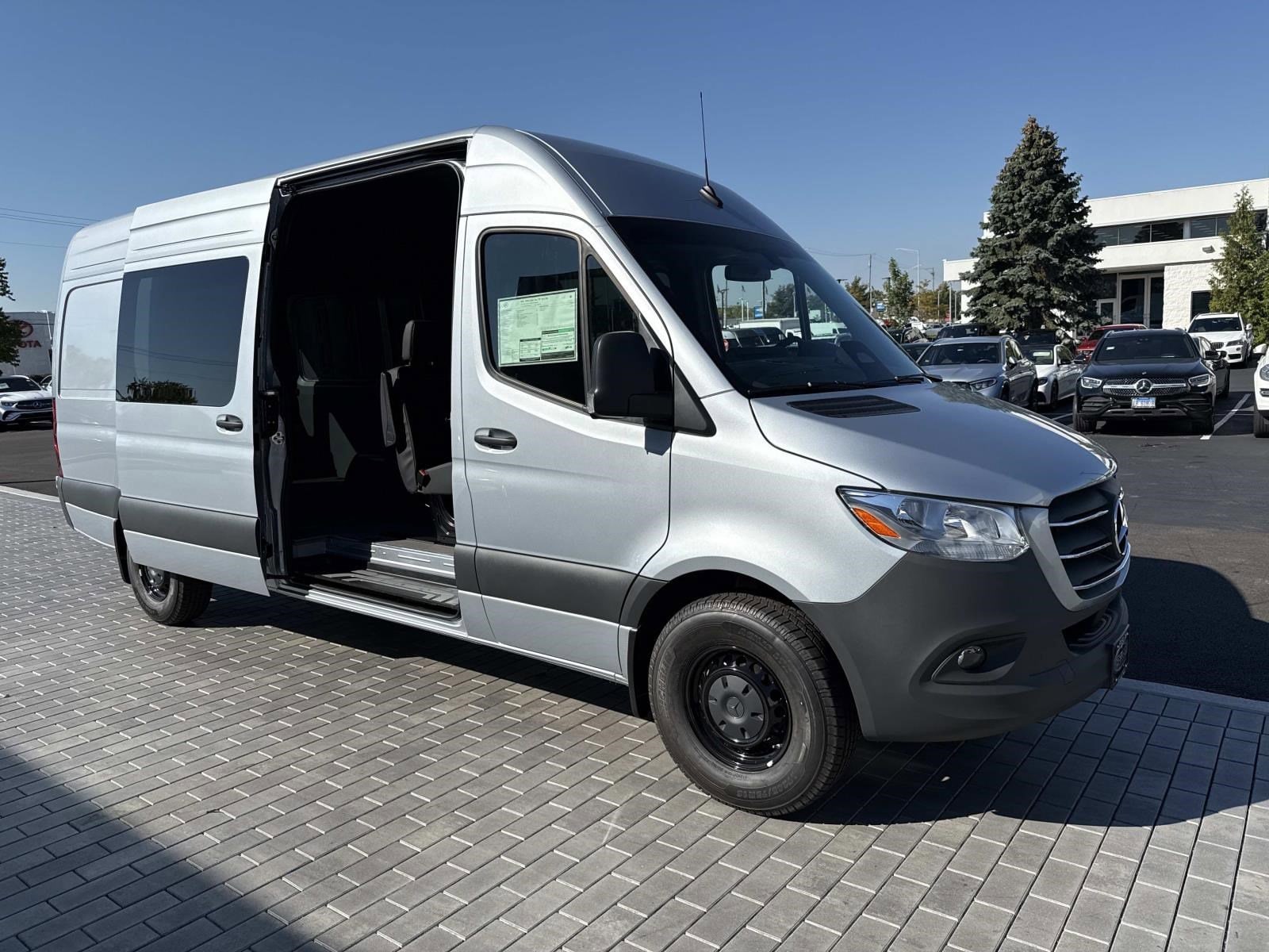 2025 MERCEDES-BENZ SPRINTER - Image 6