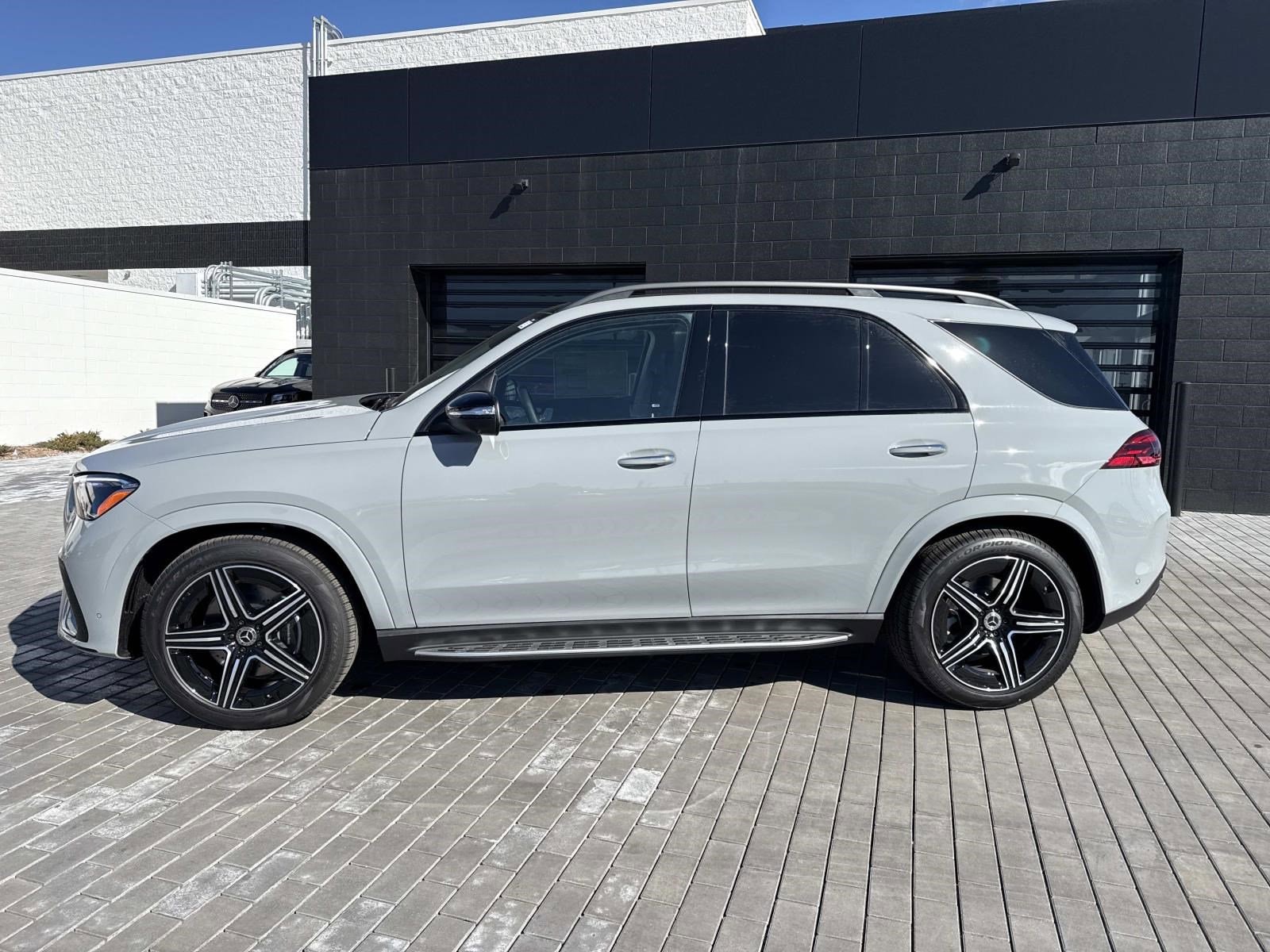 2026 MERCEDES-BENZ GLE-CLASS - Image 2