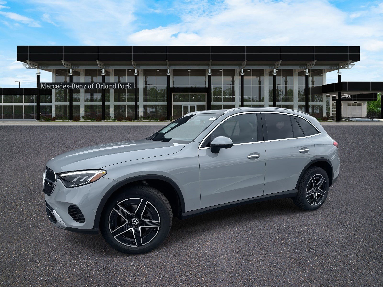 2026 Mercedes-Benz GLC Base's photo