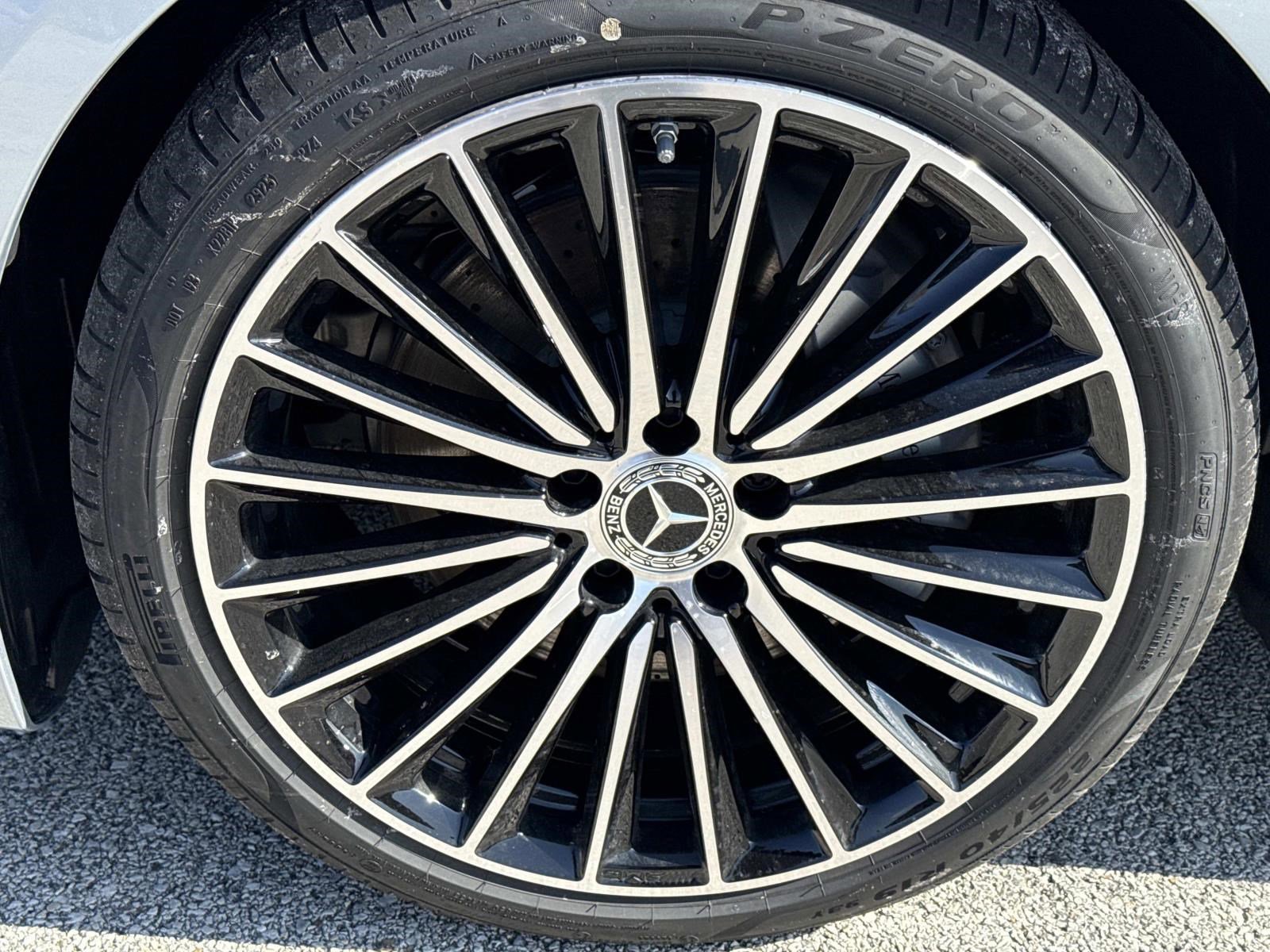 2026 MERCEDES-BENZ C-CLASS - Image 13