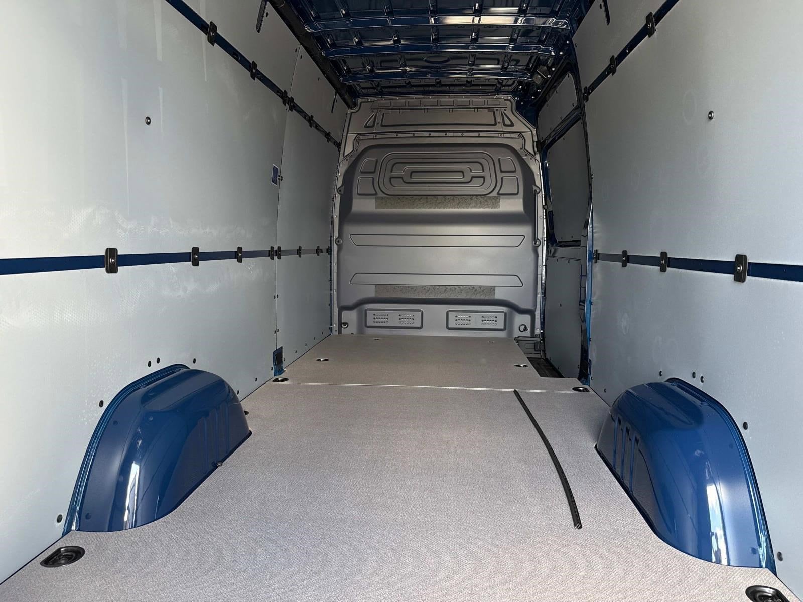 2025 MERCEDES-BENZ SPRINTER - Image 14
